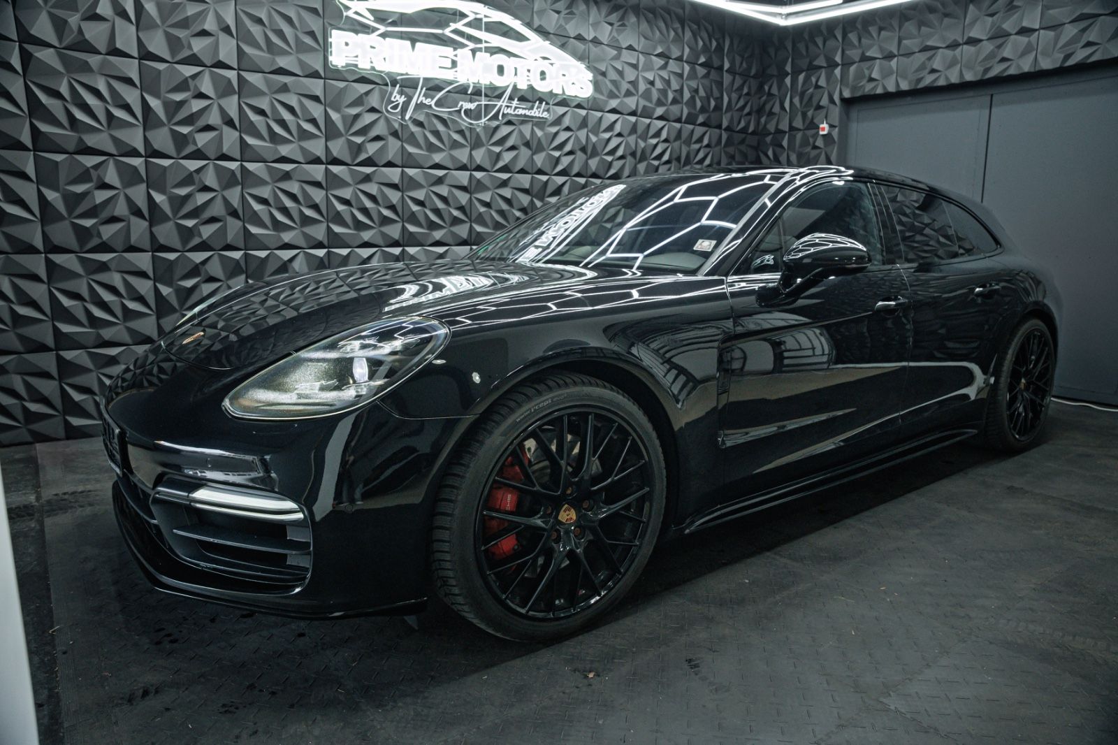 Panamera Sport Turismo Turbo